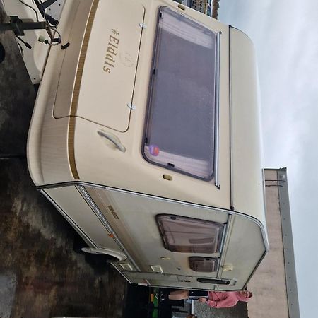 Value For Money 4 Berth Towable Elddis Caravan For Hire, Excellent For Staycations, Well Looked After Coalisland Buitenkant foto